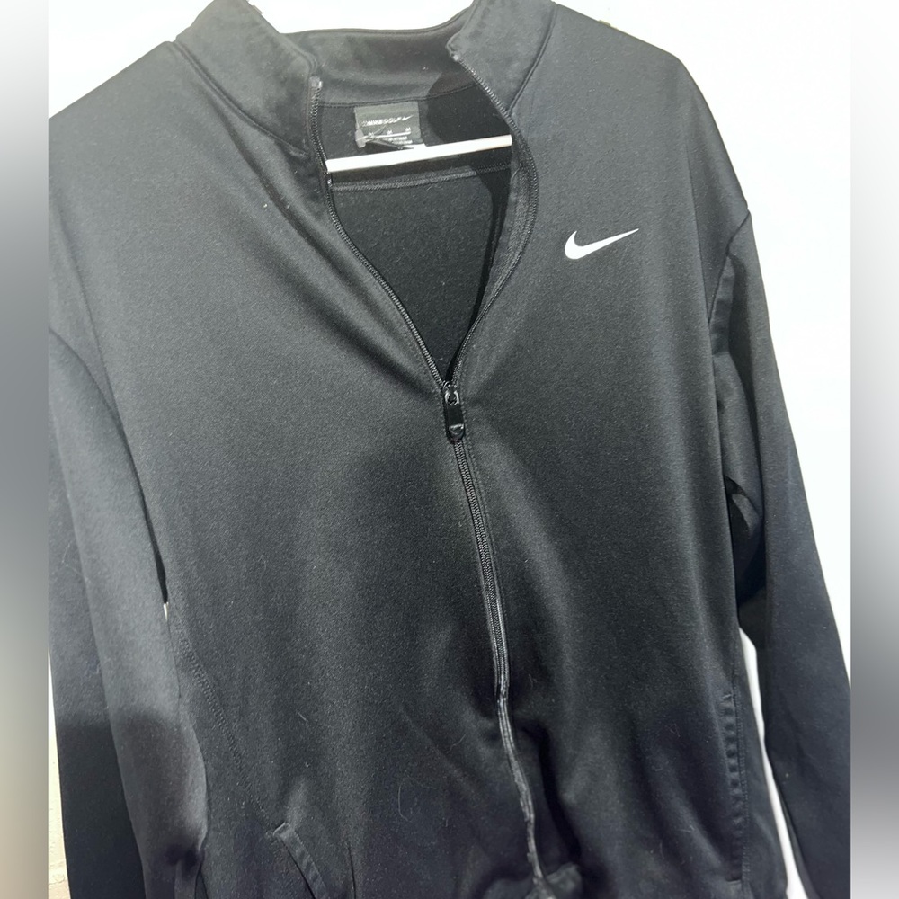 Nike Zip Jacket. Light weight Men’s Large